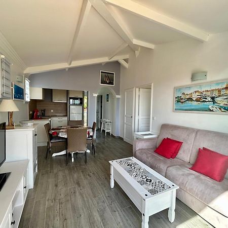 Les Restanques Vue Mer Pressoir 3131 Grimaud Exterior foto